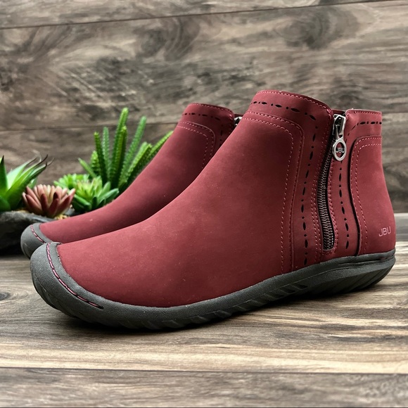 NEW JBU by Jambu Juno Ankle Bootie Boots Red 9M 40 - Picture 4 of 12